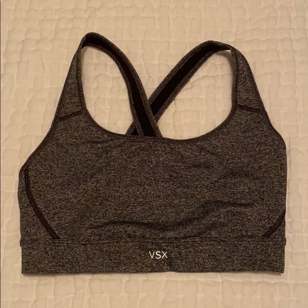 Victoria’s Secret Sports Bra Size Small